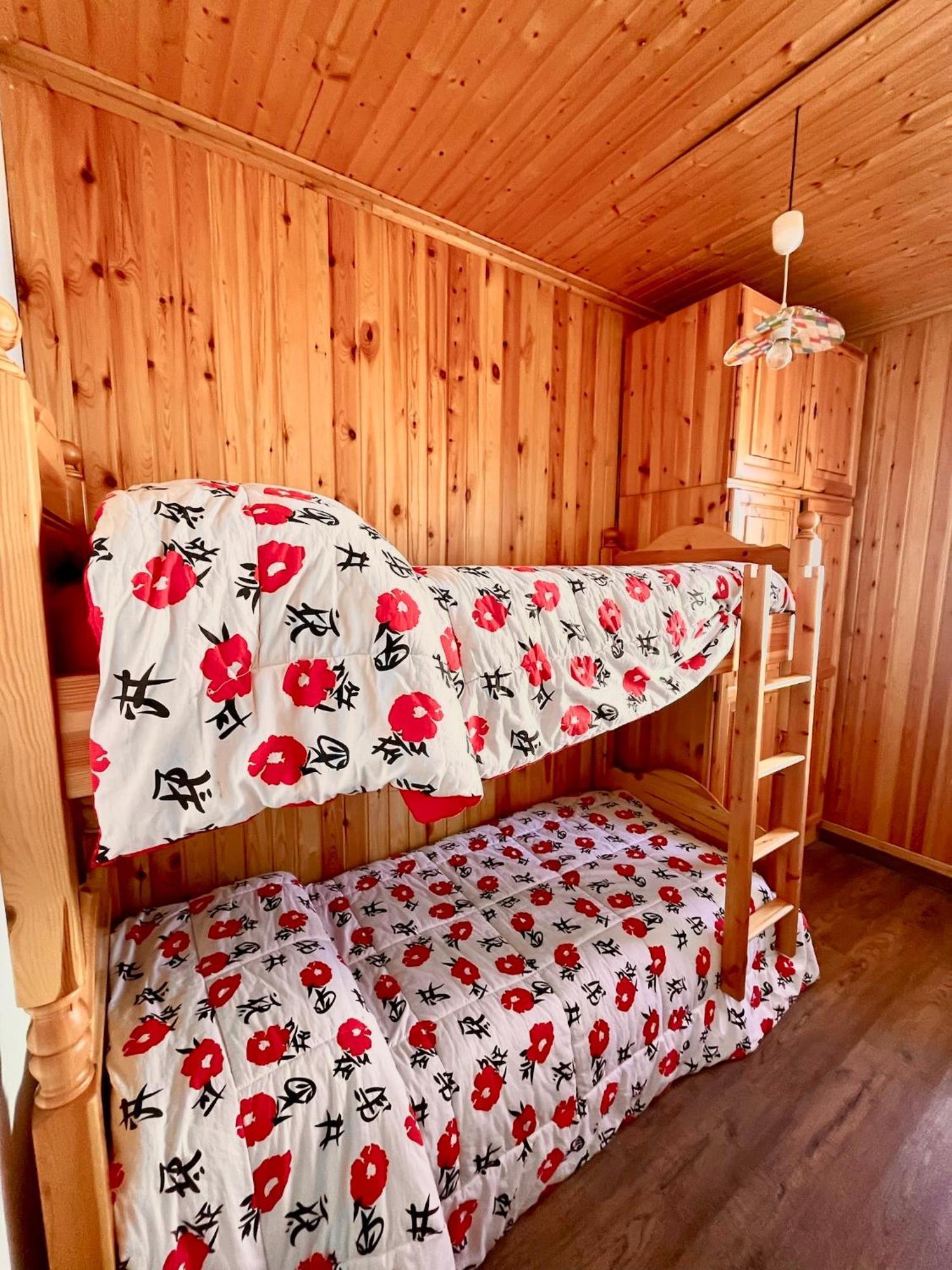 Апартаменты Dolcevita House In Camigliatello Камильятелло-Силано Экстерьер фото